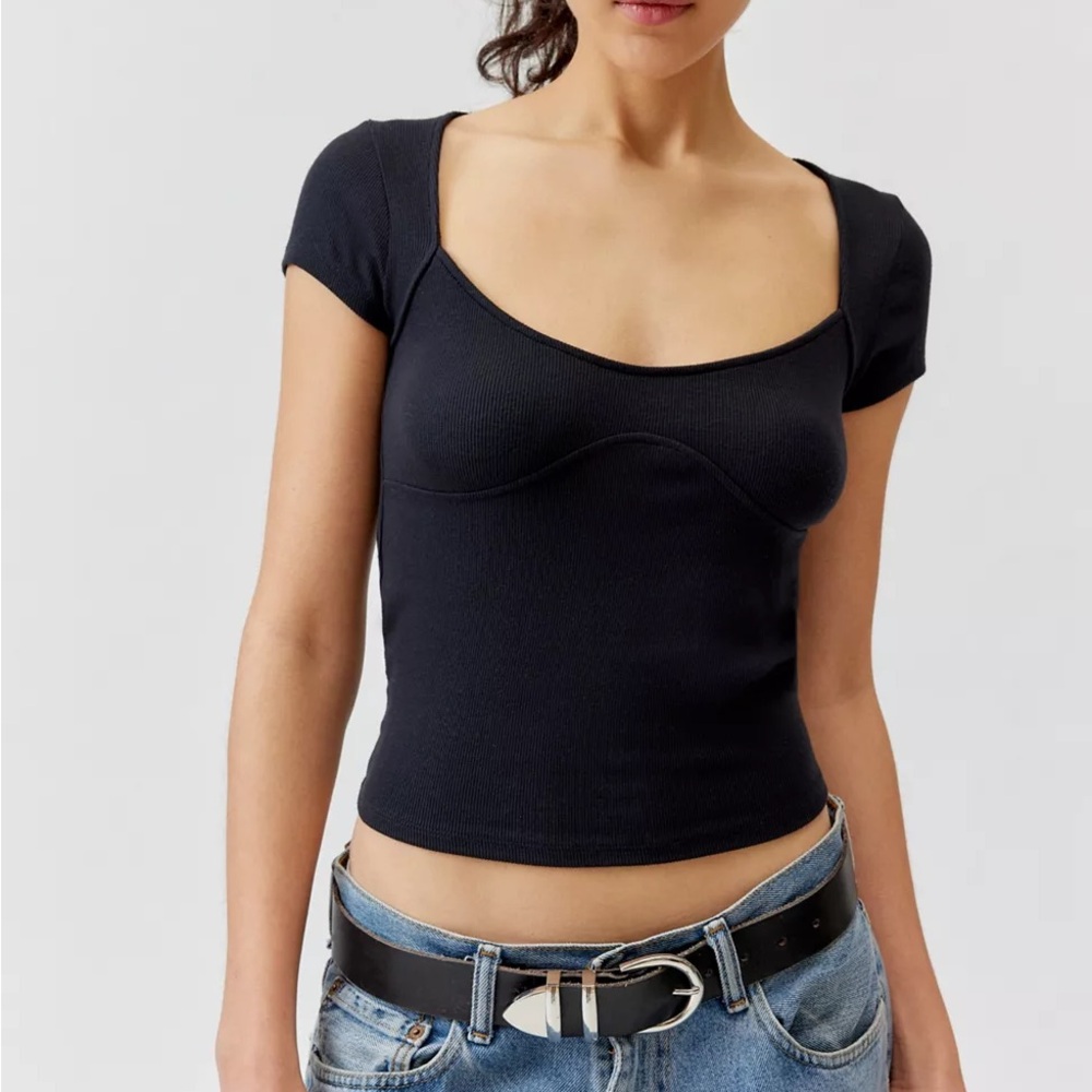 NWT silence + noise black greta cap sleeve tee